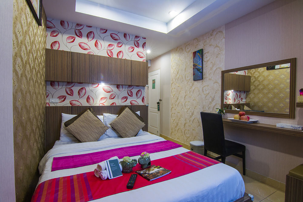 Oyo 146 Rivana Boutique By Sandara Pattaya Dış mekan fotoğraf